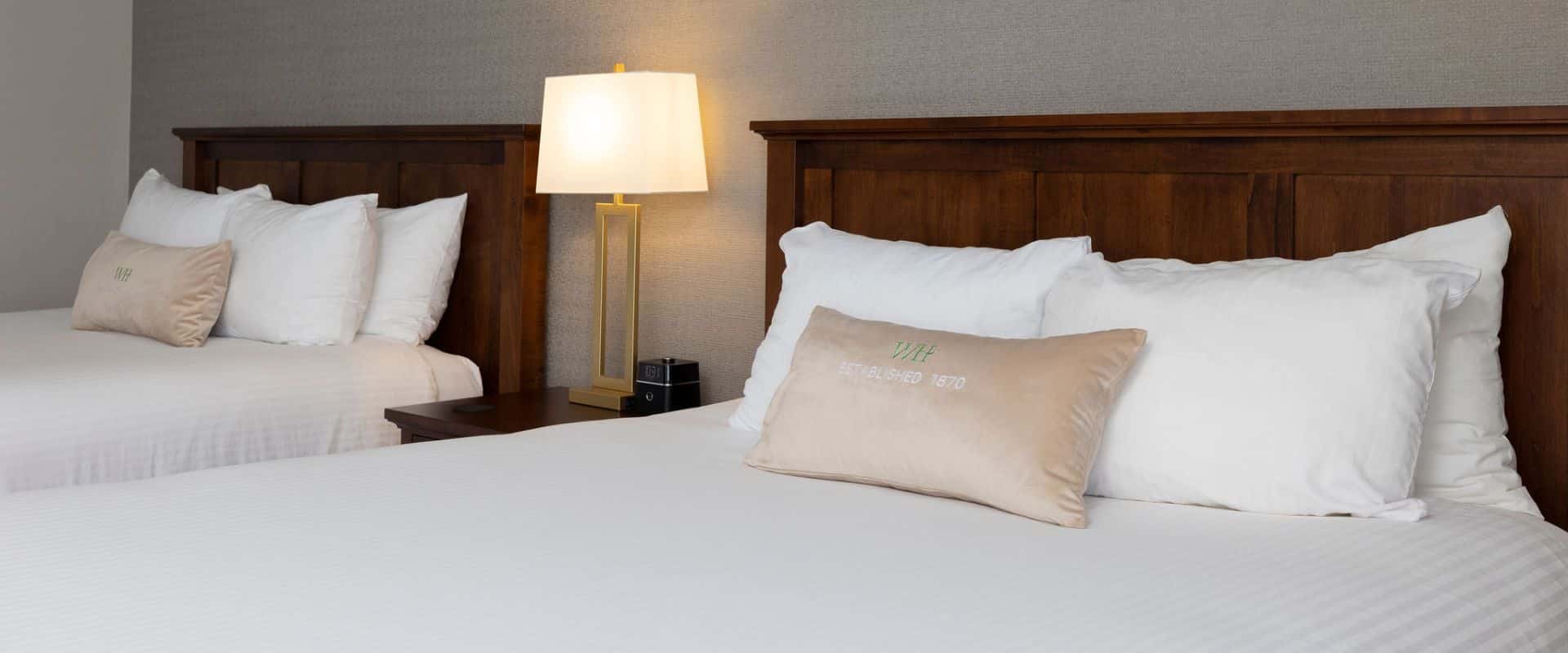 Windermere House Lake Rosseau room