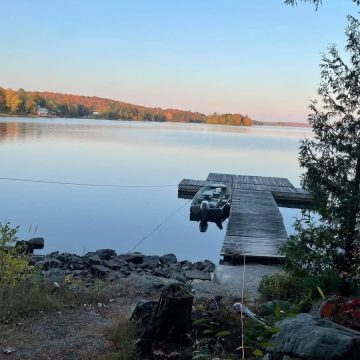 Lakefront with dock in Loring
